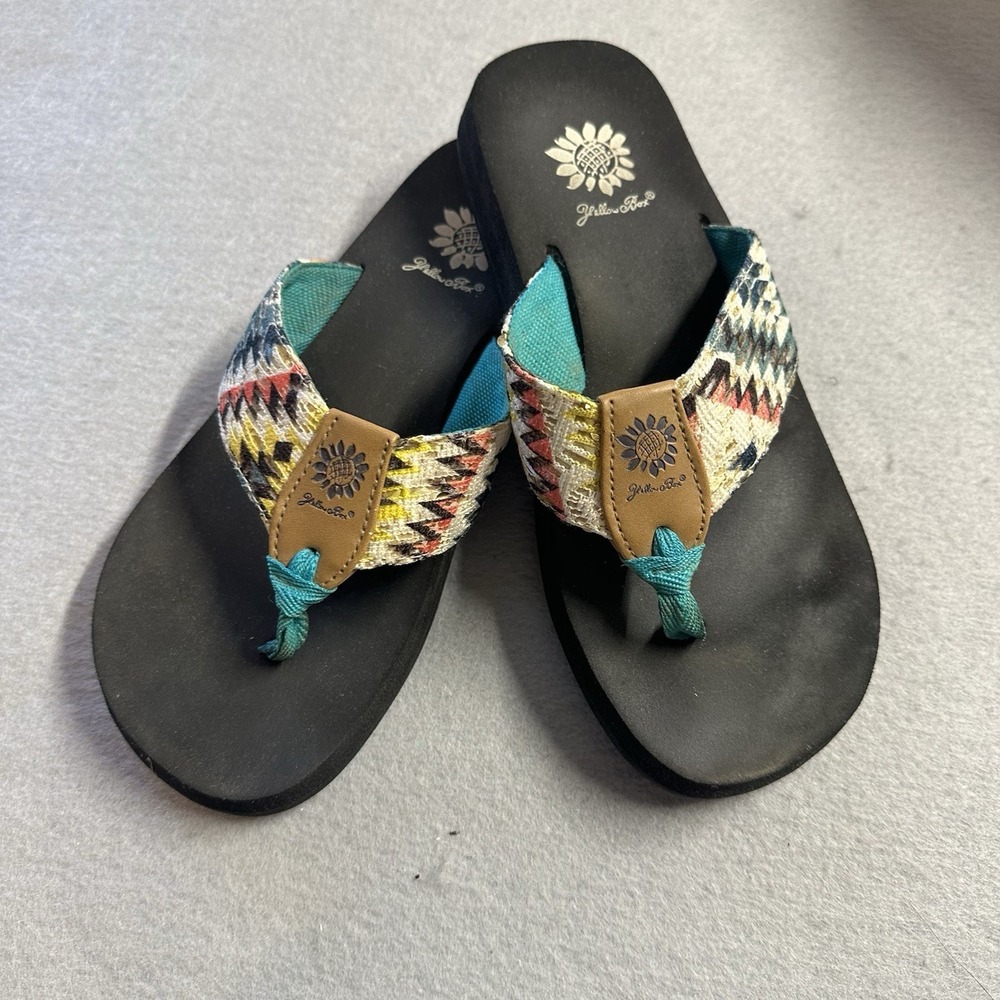 Yellow Box Southwest Aztec Sandals Women's Size 7